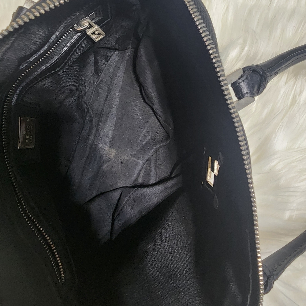 Fendi(SOLD) - Picture 4 of 6
